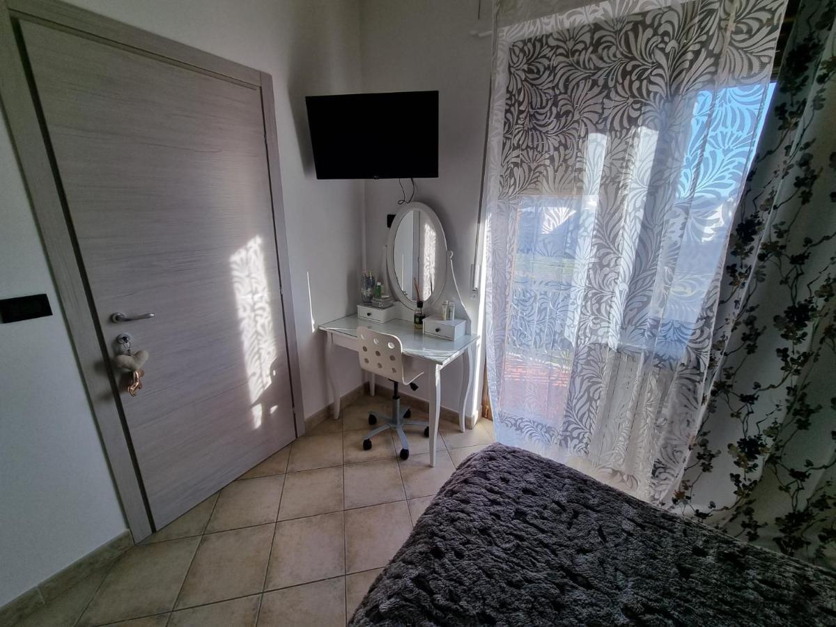Elisabeth House Otel Roletto Dış mekan fotoğraf