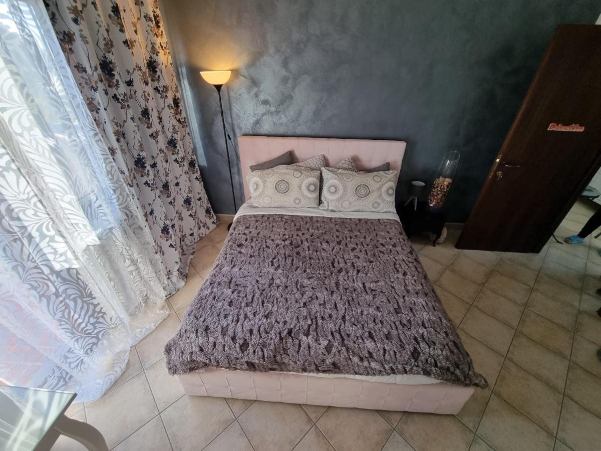 Elisabeth House Otel Roletto Dış mekan fotoğraf