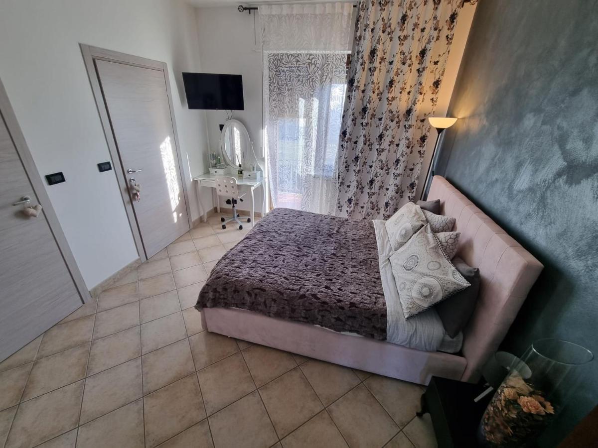 Elisabeth House Otel Roletto Dış mekan fotoğraf